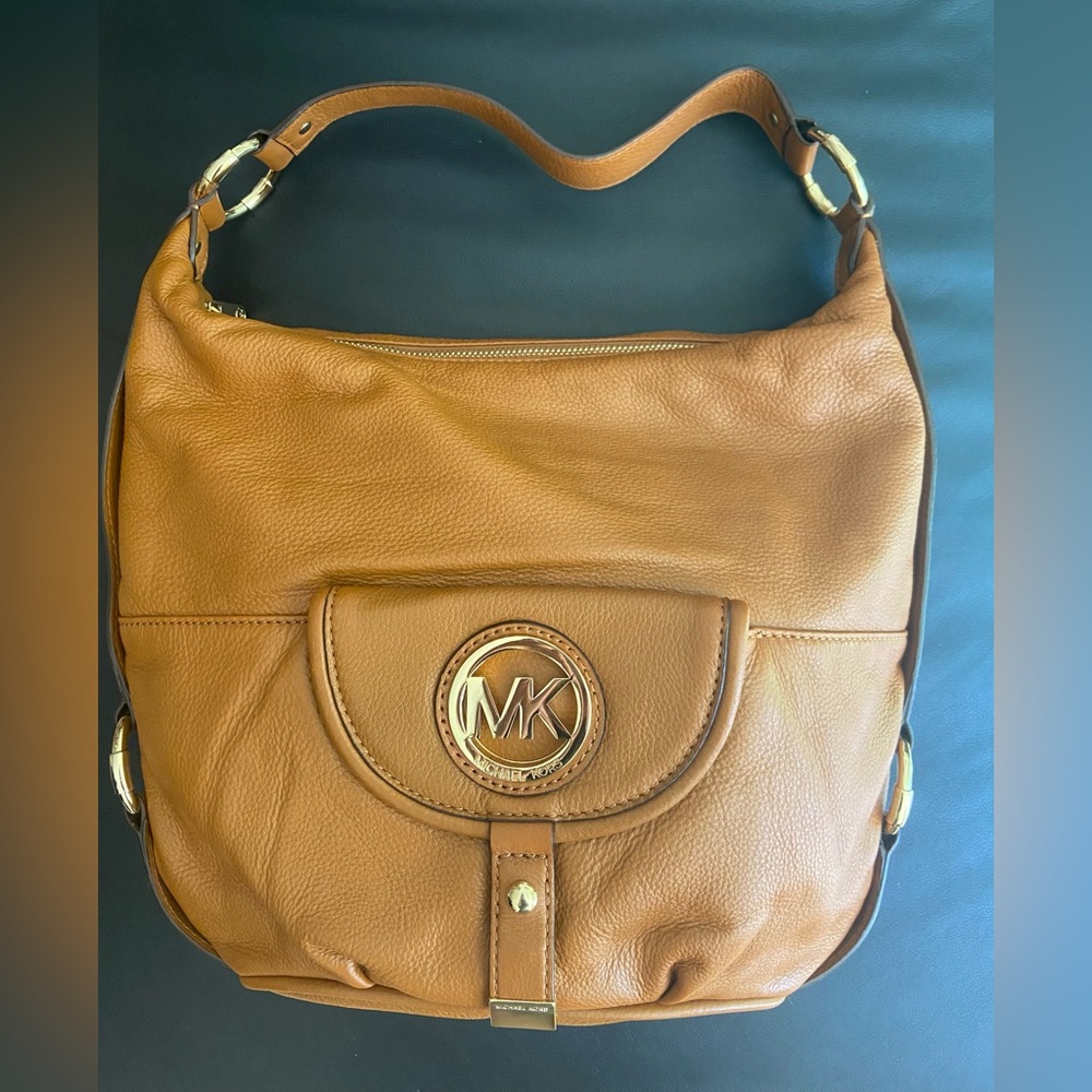 MICHAEL KORS Leather Hobo Bag - Excellent Condition